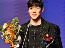 ‘에이징커브’라 해서 ‘반(半) 플래시 썬’ 됐더니 MVP탄 김선형