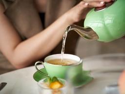 "한국 녹차는 건조 방식 달라" 독일에서 주목