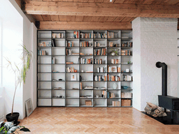 Equipped Wall 방식으로 가구로 공간을 나눈 옛 <strong>수도원</strong>을 변형한 슬로바키아 아파트 TRN