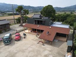 On the roof, Under the roof