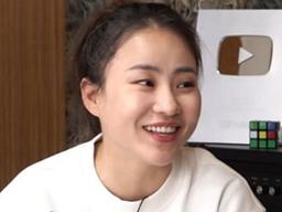 "내가 너한테 인상 쓸 일이 있었는데.." <strong>조현아</strong>가 백지영을 처음 만났을 때 무릎을 꿇어야 했던 이유