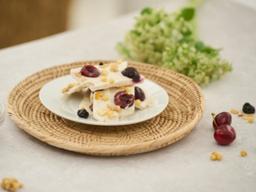 ‘지금부터 여름까지 즐긴다’…제철 체리로 만든 ‘체리 요거트 바크’