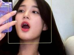 율희, 이혼 후 근황 공개 "남친같은 단짝과 시간 보내"