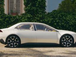 "벤츠 긴장되겠네" 미친 성능 공개한 <strong>BMW</strong>의 차세대 전기차..스펙이 무려