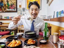 굴보쌈 먹고 소주 따는 일본인...한국인 취향저격 ‘깔끔 먹방’ 떴다