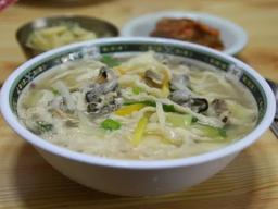 ‘밀가루에 진심’…대전엔 칼국숫집이 몇 개 있을까?