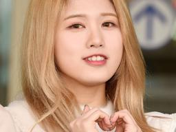 '<strong>유흥업소</strong> 근무' 하루, 사과했지만…'해체' 네이처 이미지 어쩌나