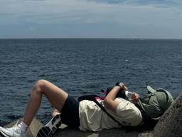 소시 유리, 결국 사진 삭제…방파제에 누워, 100만원 과태료 무나 [엑's 이슈]