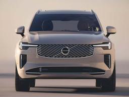 더욱 단단해진 2025 볼보 <strong>XC90</strong> 페이스리프트 공개