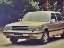 “여보, 그래도 ‘<strong>그랜저</strong>’ 삽시다”…망했다더니 여전히 ‘대체불가’ 세단 1위 [최기성의 허브車]