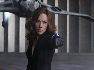 '쥬라기 월드'로 돌아온 스칼렛 요한슨…1대 블랙 위도우의 탈 것은 [셀럽의카]