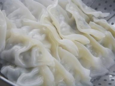 "한 스푼 넣었더니 하나도 안 붙어요" 만두를 찔 때 서로 달라붙지 않게 하는 방법 화제