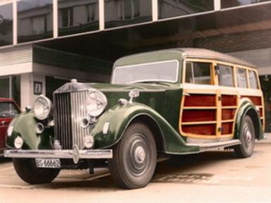 롤스로이스, 팬텀 탄생 100주년…예술로 조명하는 예술의 여정