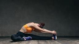 "자기 전 5분이면 충분" 다리 저림 싹 사라지는 '이것' 5가지