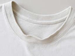 “쭈글쭈글 목 늘어난 티셔츠, 버리긴 아깝다면?”…손쉽게 복원하는 두가지 방법