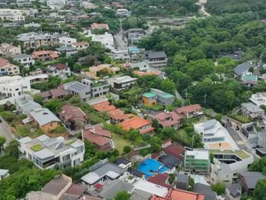 ‘영앤리치’ 블핑 리사가 사는 성북동은 어떻게 ‘찐부자 동네’가 됐나