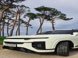 <strong>토레스</strong>·액티언 HEV…도심에선 전기차처럼, 주말엔 패밀리 SUV로