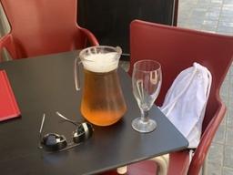 '한국인 주목, 관광객도 예외 없이 적용..' 이제부터 낮술 마시다 걸리면 즉시 벌금 '45만 원' 내야 하는 국가