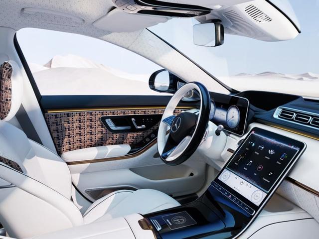 "제네시스 가격에 이 차를?"... 1억 원이 넘던 '아빠들의 로망', 가격 '뚝' 떨어진 이유