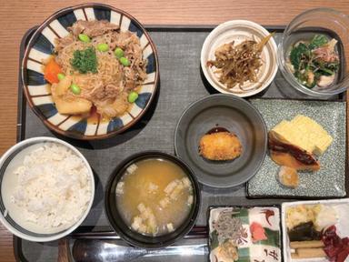 정갈한 일본식 1인 1상…나만을 위한 따스한 반상