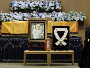 "선생님, 잊지 않겠습니다"…국민배우 이순재, 후배들 눈물 속 영면