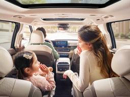 "아빠들 벌써 지갑 열고 대기 중"... 연말 역대급 할인에 '3천만 원대'까지 떨어진 국산 패밀리카