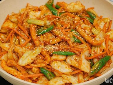 "추위, 스트레스 한 방에 날린다…" 오징어볶음 '불맛' 나게 만드는 비법