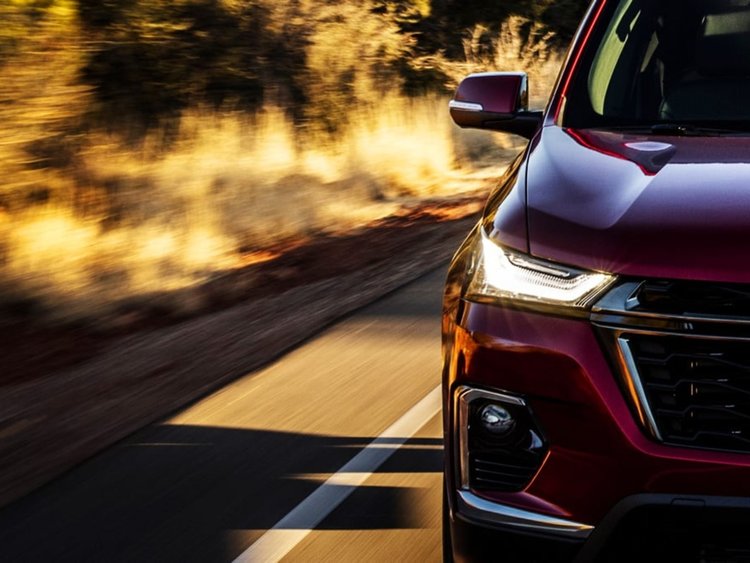 감가 폭탄 맞고 1,000만원대!<br>V6 엔진 준대형 중고 SUV